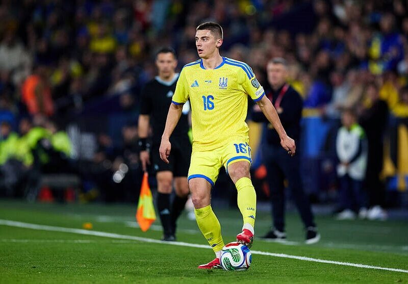 Миколенко понуро оцінює матч із Швецією: Як бачите, не вдалося