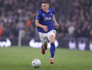 Миколенко заслуговує залишитися в Евертоні, вважають у клубі