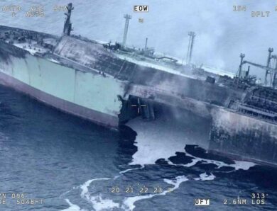 Мінус танкер. Росія звинуватила Україну в ударі