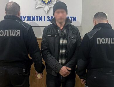 На Чернігівщині затримали зловмисників, що пограбували ветерана ЗСУ