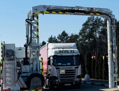 На кордоні з Польщею запрацювали мобільні сканери з ШІ
