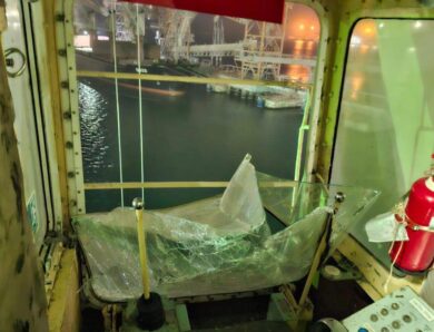 На Одещині пошкоджено два іноземні судна з зерном