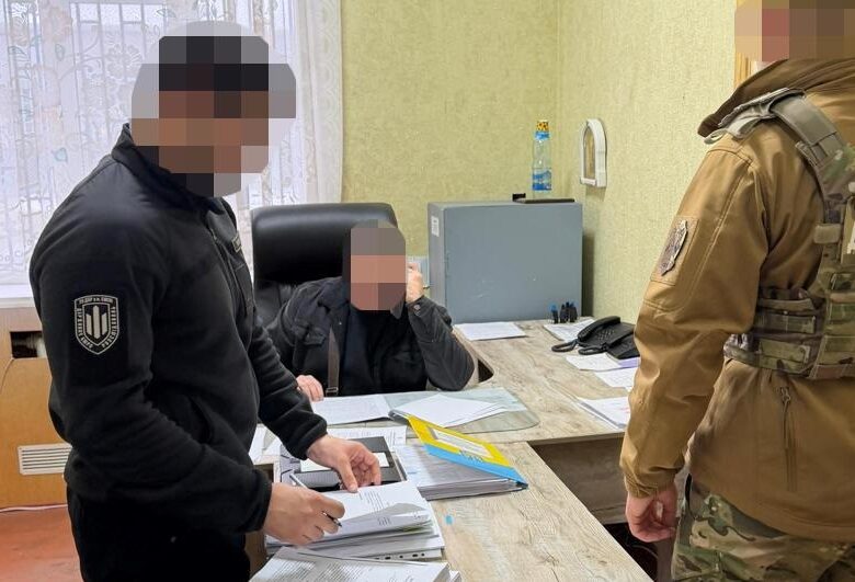 На Полтавщині начальник ТЦК “бронював” чоловіків