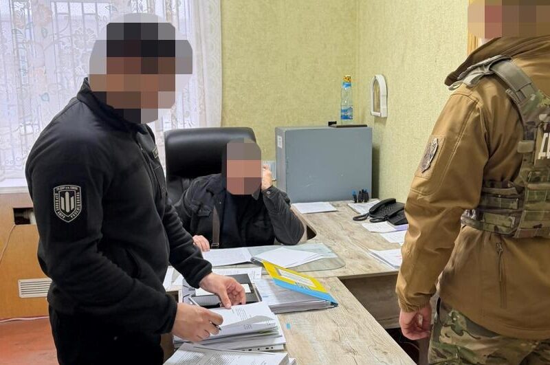 На Полтавщині начальник ТЦК “бронював” чоловіків