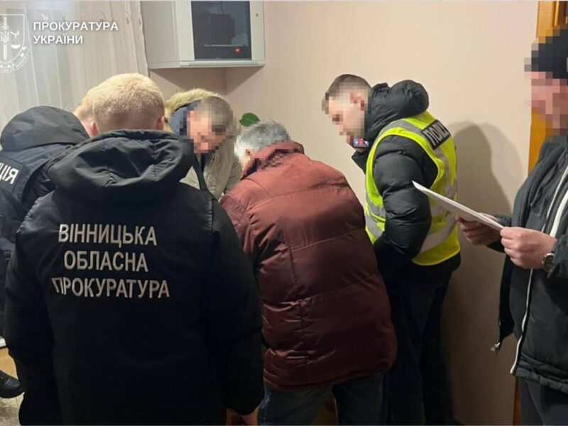 На Вінниччині директор інтернату змушував підопічних працювати