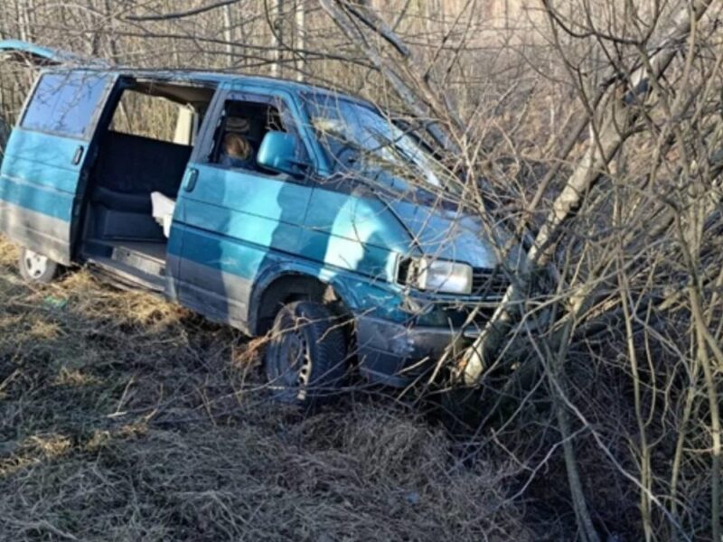 На Волині група людей силоміць “відібрала” у військових ТЦК ухилянта