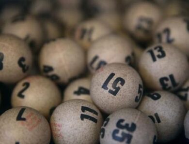 Нардепа підозрюють в спробах отримати контроль над ринком лотерей