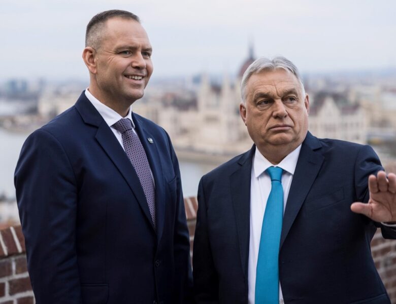 Навроцький зустрівся з Орбаном у Будапешті