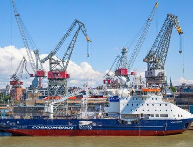 Найбільший оператор “тіньового флоту” РФ став збитковим після санкцій