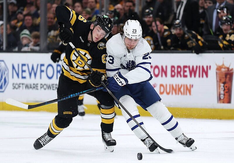 НХЛ: драма в Бостоні та результативний Торонто