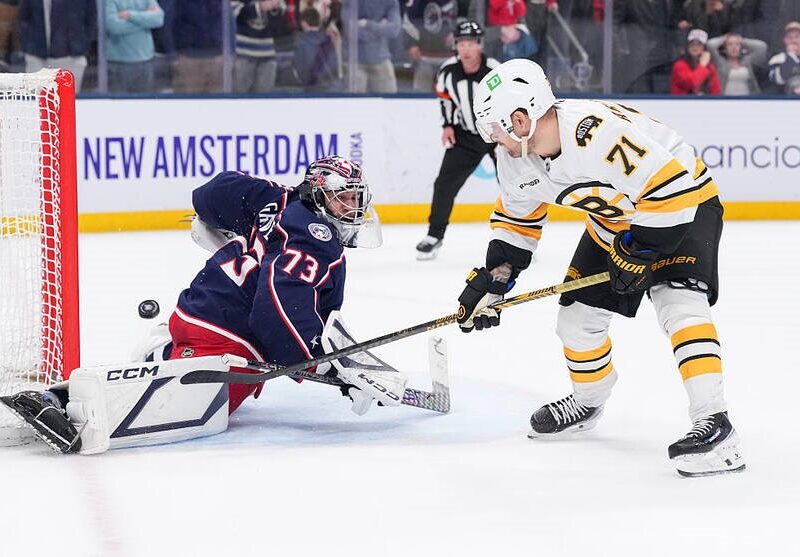 НХЛ: поразка Далласа і впевнений успіх Бостона