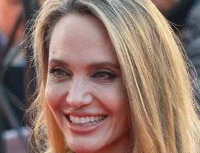 Новий вихід Анджеліни Джолі викликав хвилю чуток у мережі