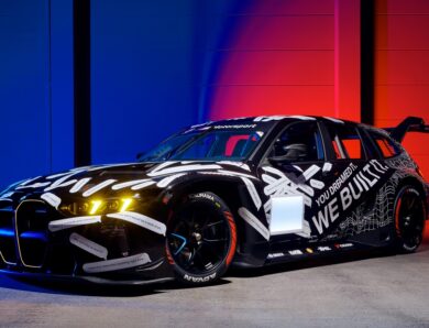 Першоквітневий жарт BMW стане учасником гонки 24 години Нюрбургринга