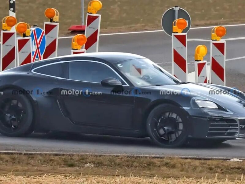 Porsche спростувала чутки про скасування електричних Boxster і Cayman