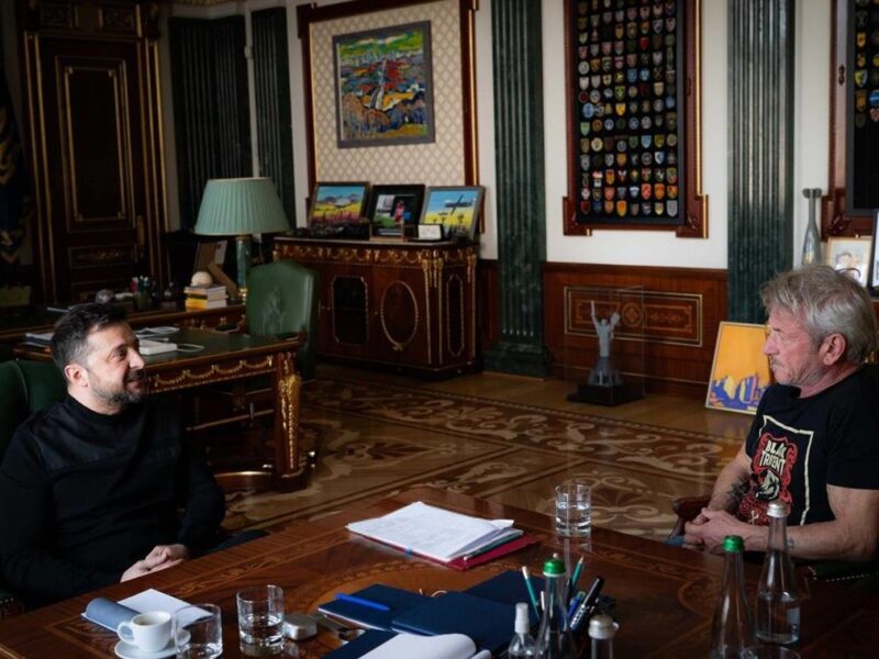 Президент зустрівся з актором Шоном Пенном