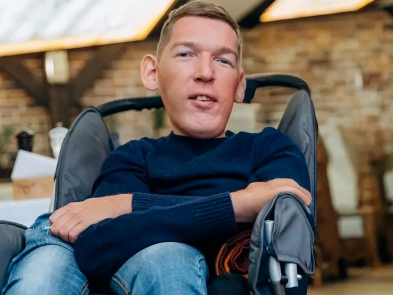 Псевдозбір на лікування: Гусаков повернувся додому, йому змінили підозру