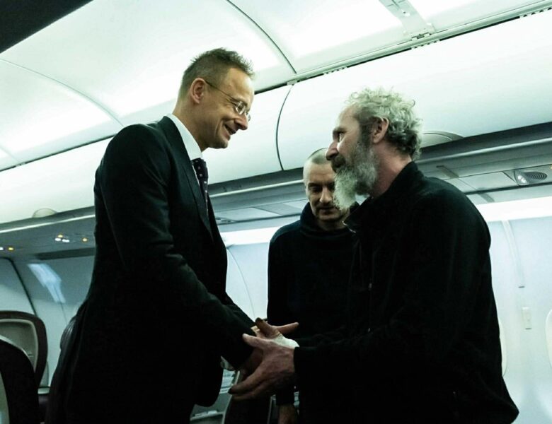 Путін “звільнив” двох угорців із полону: у МЗС відреагували