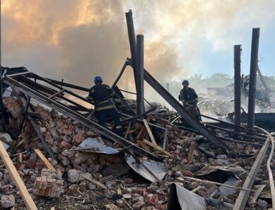 РФ вдарила по Криворізькому району: є загиблий, серед поранених діти