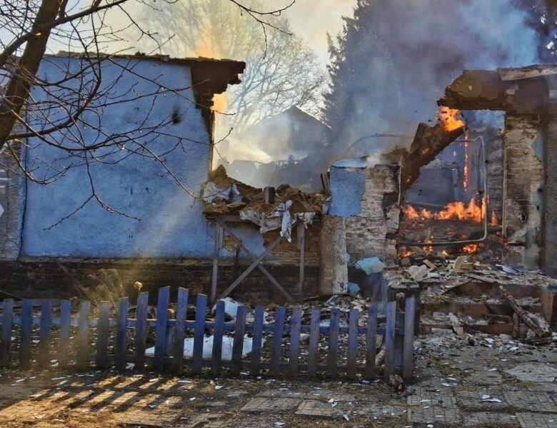 Росія атакувала дронами пожежну частину на Сумщині