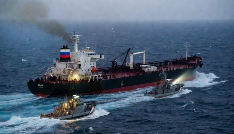 Росія планує збільшити “тіньовий флот” – розвідка