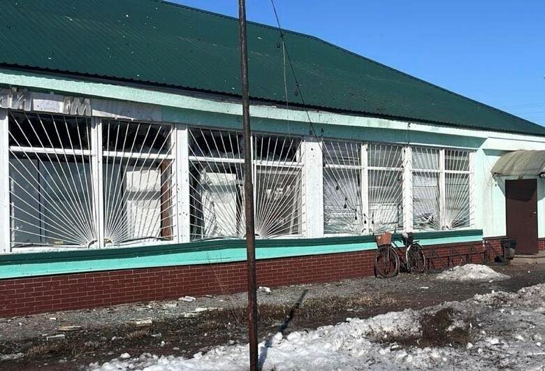 Росіяни вдарили Молнією по магазину на Чернігівщині