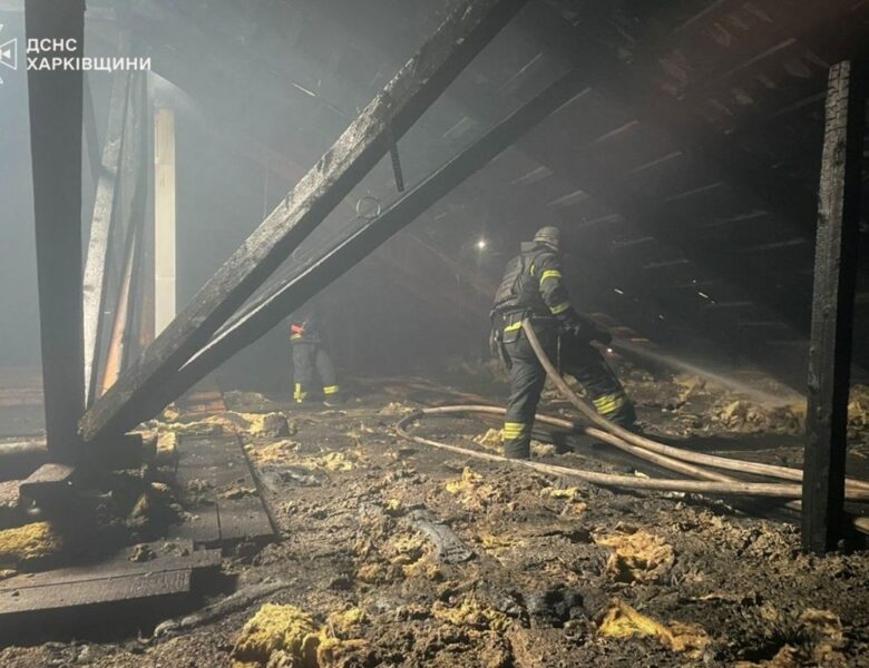 Росіяни вдарили по лікарні на Харківщині, є постраждалі