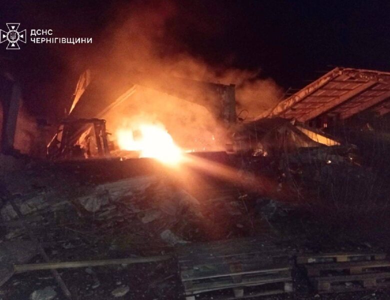 Росіяни вдарили по зерносховищу на Чернігівщині