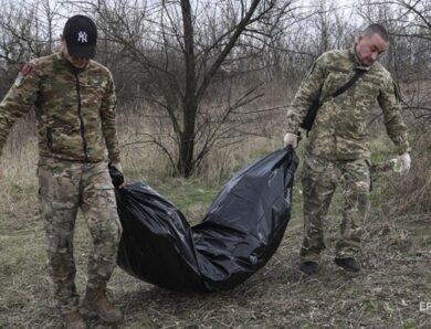 Росіяни забирають лише голови, лишаючи тіла на полі бою – перехоплення ГУР