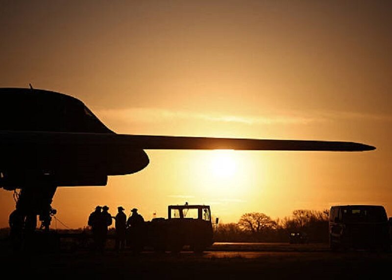 Розблокування Ормузької протоки: Британія надала доступ США до своїх баз