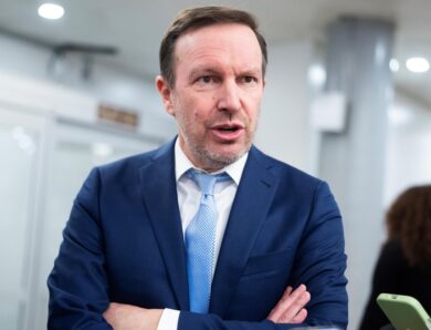 Сенатор США: Трамп втратив контроль над війною