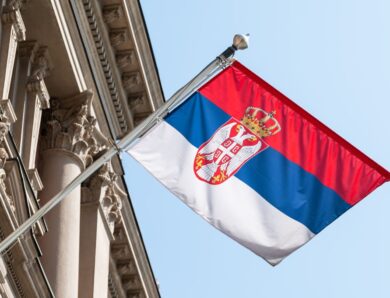 Сербія обмежує перебування росіян