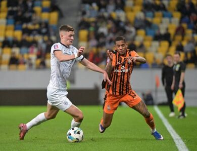 Шахтар мінімально обіграв Металіст 1925 на порушенні правил харків’янами