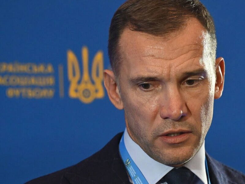 Шевченко дивиться в майбутнє національної команди в розмові про тренера