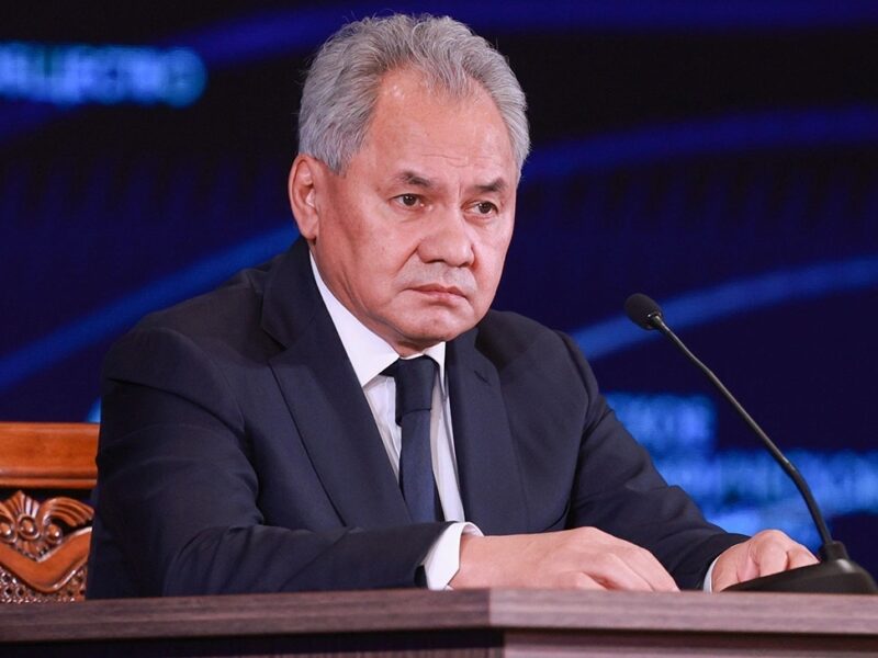 Шойгу пожалівся, що Урал “став досяжним” для ударів України