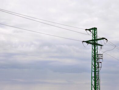 Словаччина офіційно заявила Україні про зупинку аварійної енергодопомоги