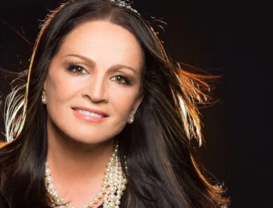 Софія Ротару вшанувала Володимира Івасюка рідкісним фото