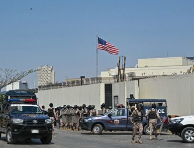 США наказали частині персоналу залишити Пакистан і Кіпр