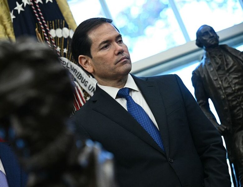 США наказали усім своїм посольствам світу терміново посилити безпеку – ЗМІ