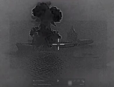 США показали знищення найбільшого корабля Ірану