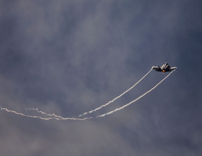 США й Канада підіймали винищувачі через військові літаки РФ коло Аляски