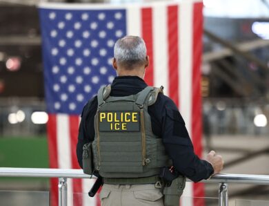 США знову депортували десятки росіян