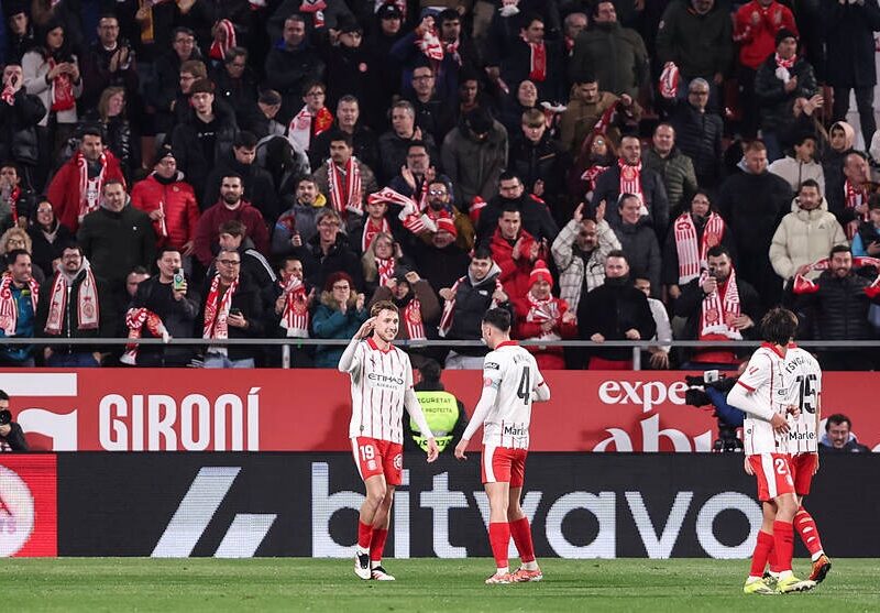 Стали відомі бали українців за поєдинок Жирона – Сельта