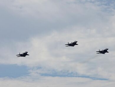 Три американські F-15 над Кувейтом збив місцевий пілот – ЗМІ