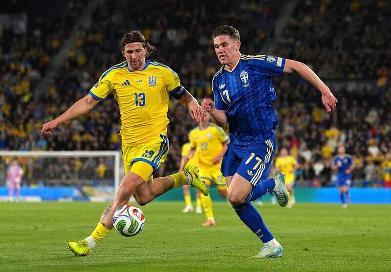 Три голи Дьокереша проти одного Пономаренка