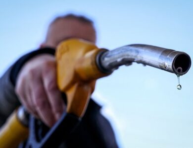 Ціна на нафту зростає попри плани вивільнити запаси