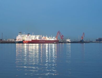 Ціни на газ у Європі підскочили на 27% через війну на Близькому Сході