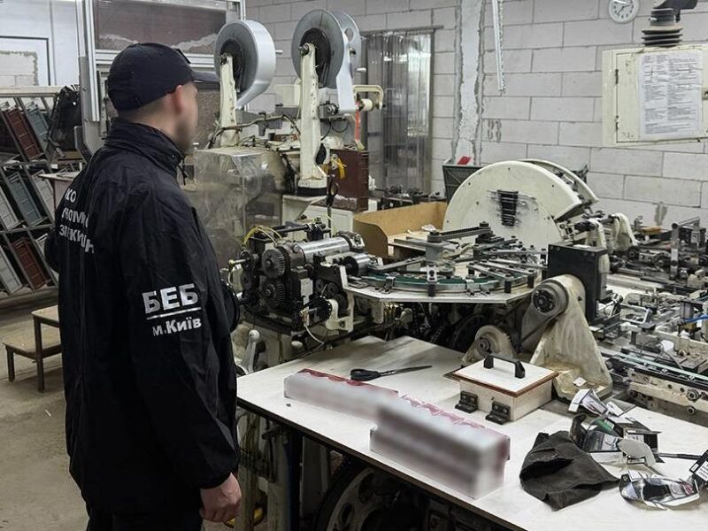 У Чернівцях ділки заробляли мільярди на сигаретах – БЕБ