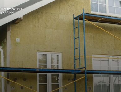 У Дніпрі посадовець переплатив 11 млн на утепленні будинку