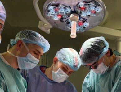 У Львові провели пересадку серця, печінки та нирок від посмертного донора