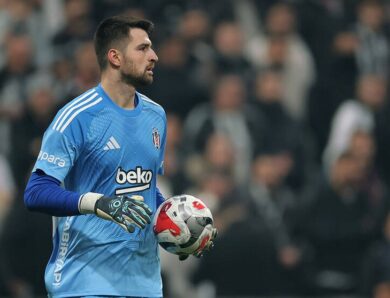 У планах Турана – замінити Різника на іншого воротаря